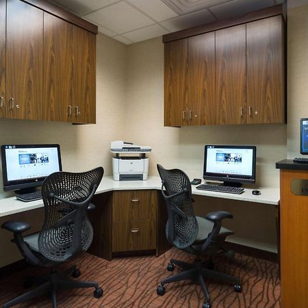 Hilton Garden Inn Edison/Raritan Center Екстер'єр фото
