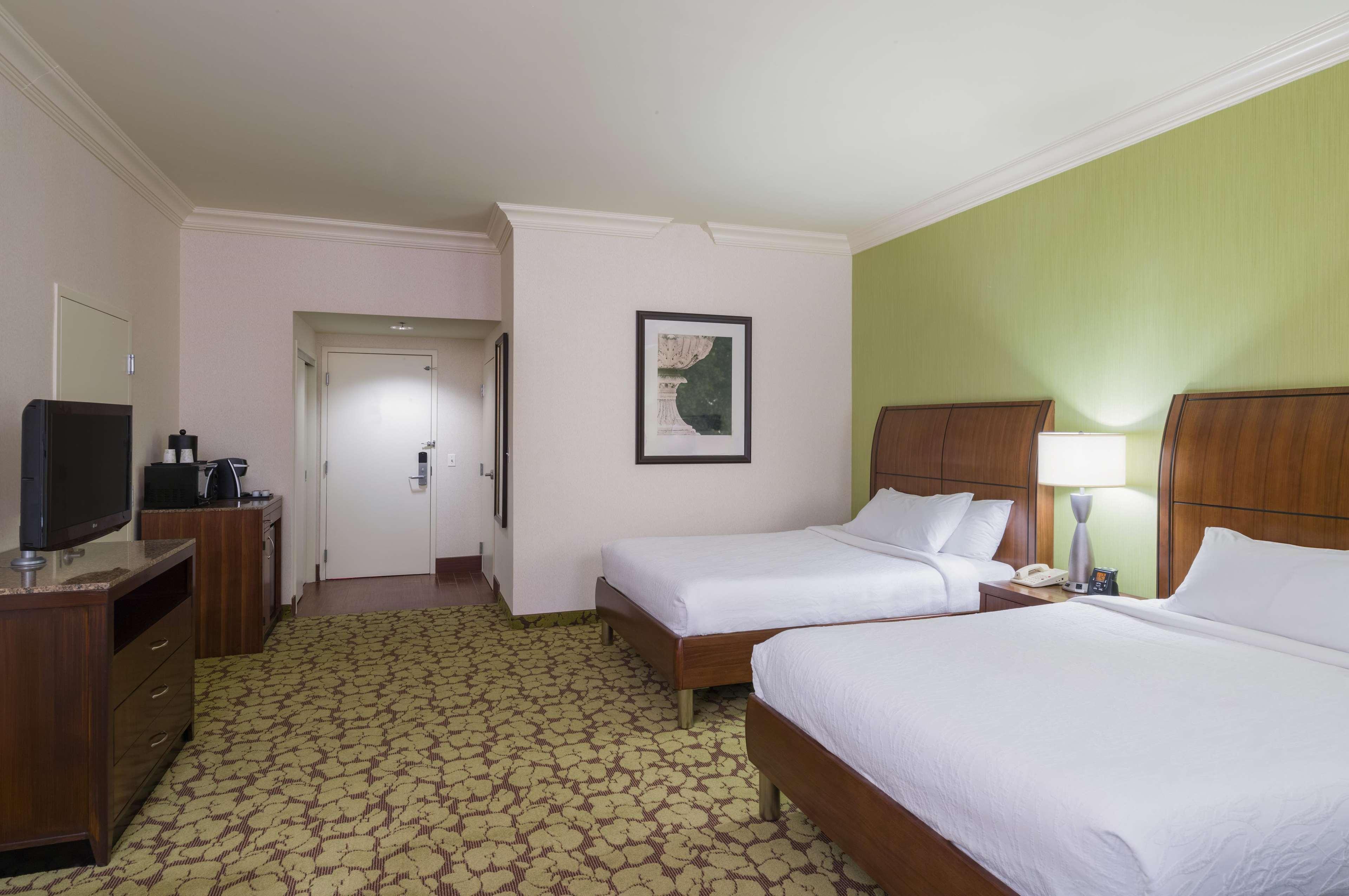 Hilton Garden Inn Edison/Raritan Center Екстер'єр фото