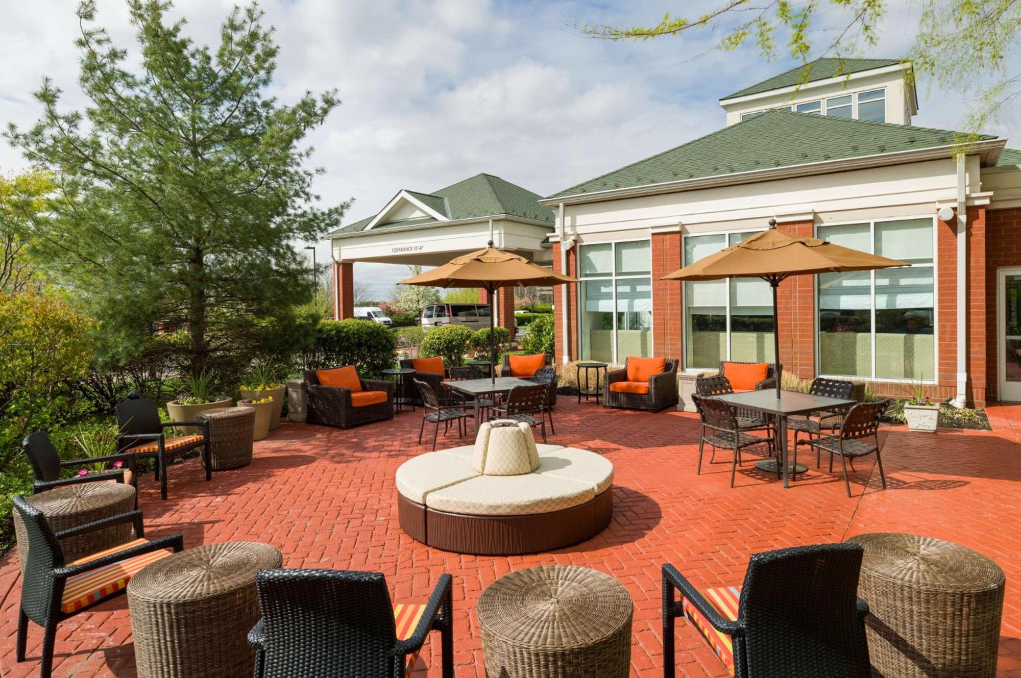 Hilton Garden Inn Edison/Raritan Center Екстер'єр фото