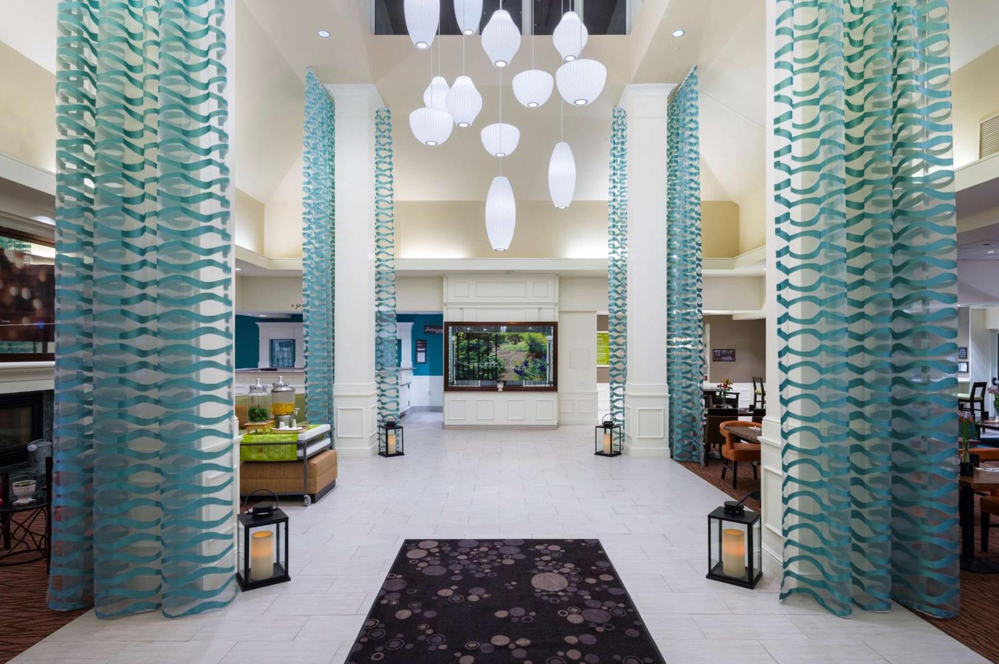 Hilton Garden Inn Edison/Raritan Center Екстер'єр фото
