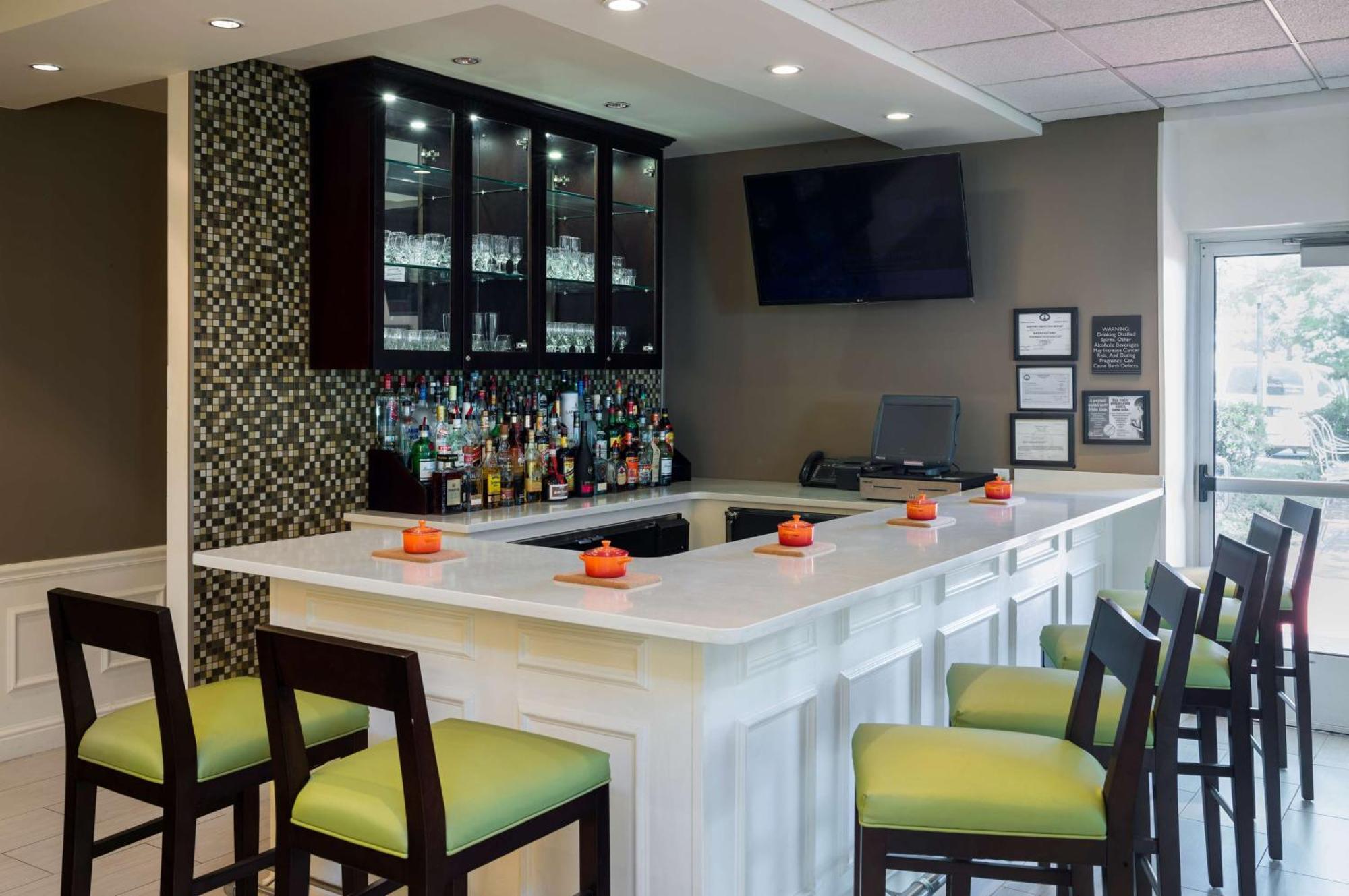 Hilton Garden Inn Edison/Raritan Center Екстер'єр фото