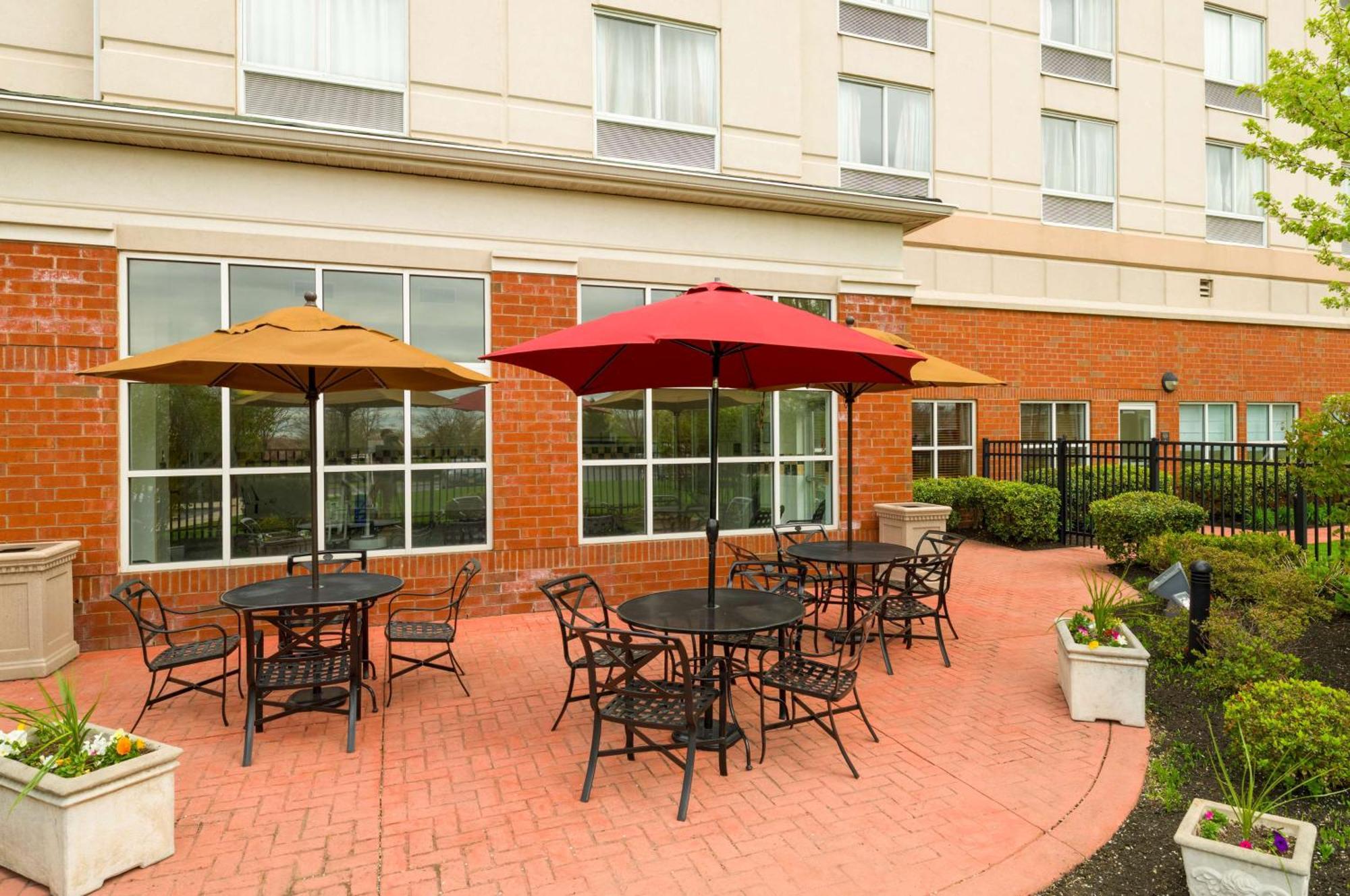 Hilton Garden Inn Edison/Raritan Center Екстер'єр фото